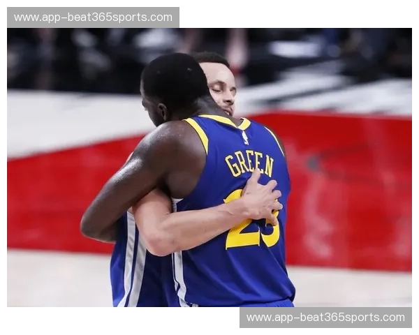 金州勇士王朝的闪耀瞬间：2017年季后赛，一场荡气回肠的史诗对决